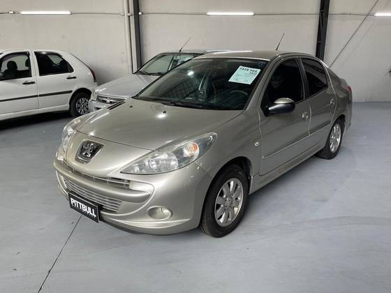 PEUGEOT 207 1.4 XR PASSION SPORT 8V FLEX 4P MANUAL PEUGEOT 207 1.4 XR PASSION SPORT 8V FLEX 4P MANUAL